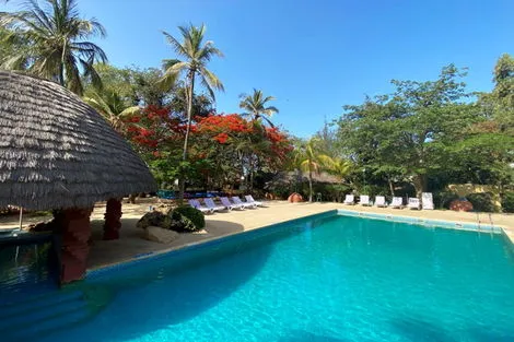 Combiné circuit et hôtel Merveilles du Sénégal 3* & Ôclub Experience African Village Bougainvillées dakar Senegal