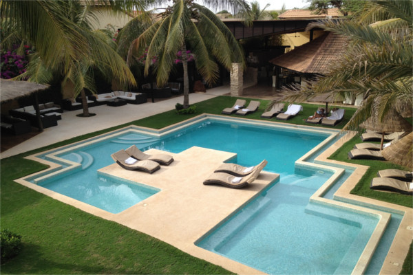 Piscine - The Rhino Resort & Spa
