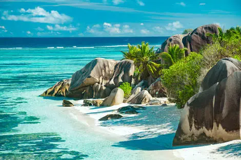 Combiné hôtels 3 îles - Berjaya Praslin + Patatran + Berjaya Beau Vallon mahe Seychelles