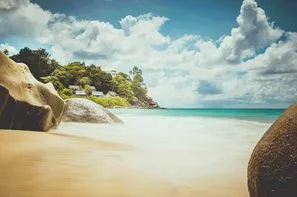 Seychelles-Mahe, Combiné hôtels Combiné 2 îles : Mahé Carana Beach Hotel + Praslin Archipel