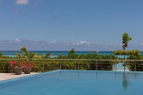 Piscine - Hôtel Acajou Beach Resort 4* Praslin Seychelles