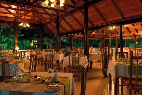 Restaurant - Hôtel Acajou Beach Resort 4* Praslin Seychelles