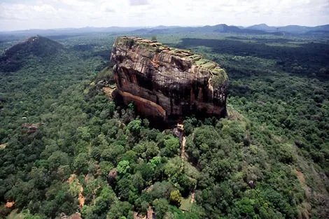 Combiné circuit et hôtel Découverte 5N CMB / Royal Island sigiriya Sri Lanka