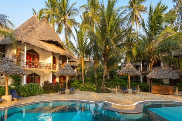 Piscine - Club Kappa Club Waridi Beach Resort & Spa 4* Zanzibar Tanzanie
