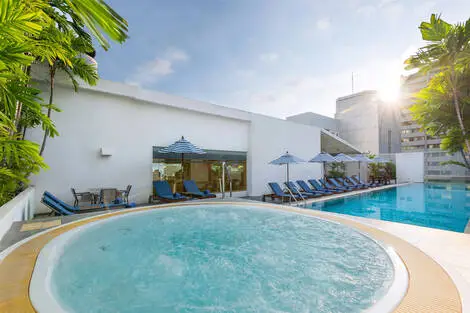 Hôtel Fram Sélection Radisson Suites Bangkok Sukhmuvit bangkok Thailande
