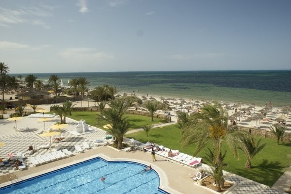Piscine et plage - Diana Beach