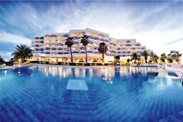 Piscine - FTI Voyages President