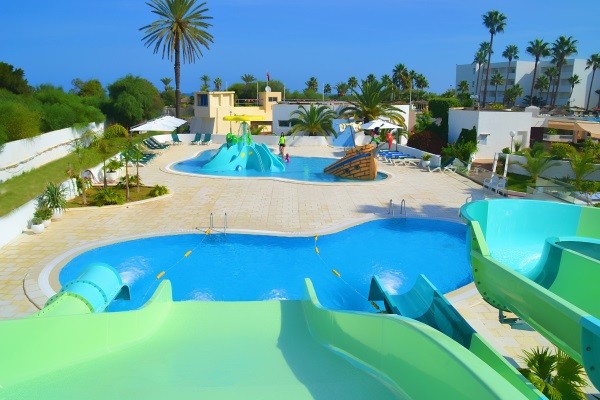 TOBOGGAN - Maxi ClubTropicana