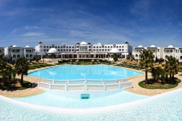 Piscine - Golden Tulip Taj Sultan