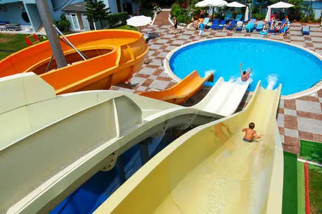 Grand Zaman Garden - Toboggan