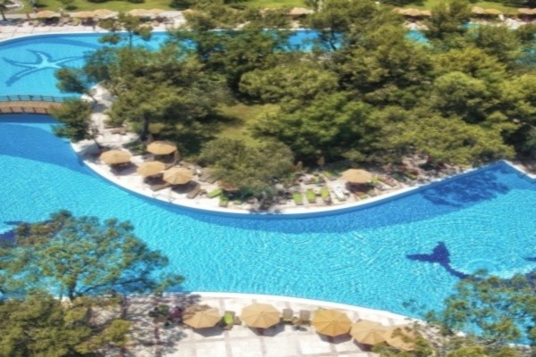Piscine - Akka Antedon