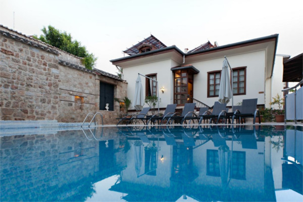 Piscine - Dogan