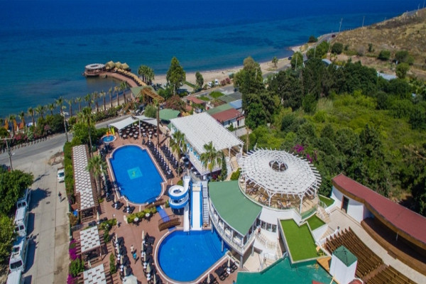 Vue panoramique - Hotel Golden Beach by Jura
