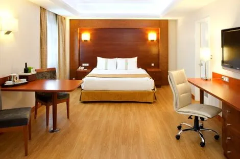 Hôtel Holiday Inn City 5* photo 4