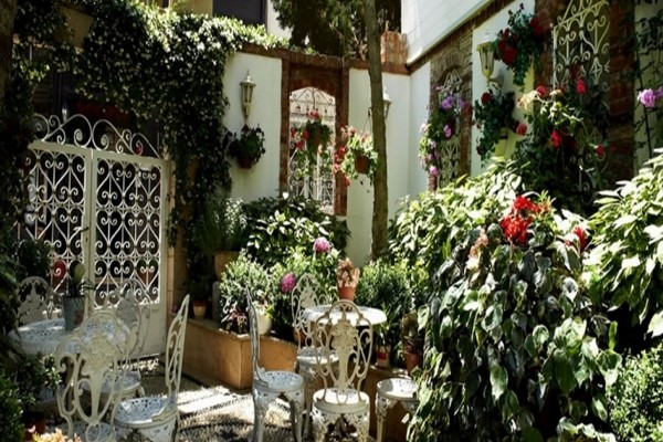 Patio - Erten Konak