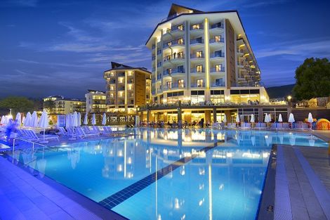 Hôtel Ramada Resort Kusadasi & Golf 5*