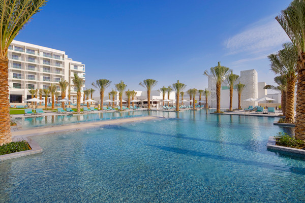 Hôtel Hilton Abu Dhabi Yas Island (vol de nuit) *****