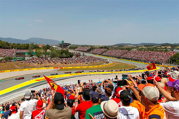 Hôtel 4* + Billet Formule 1 - Circuit de Barcelona-Catalunya en hôtel **** - 3
