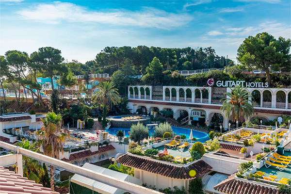 Hôtel 4* + Billet Formule 1 - Circuit de Barcelona-Catalunya en hôtel **** - 8