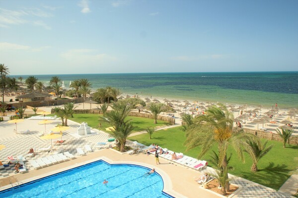 hôtel diana beach ***