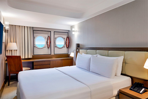 Hôtel Queen Elizabeth 2 Hotel **** - 3