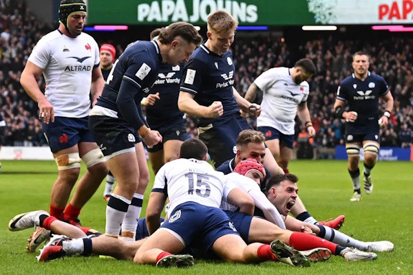 Hôtel 4* - Billet au match - Equipe de France en Ecosse **** - 3