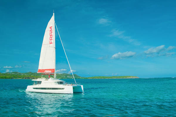 Croisière Passion Grenadines et extension 3 nuits à l'hôtel Bambou ***