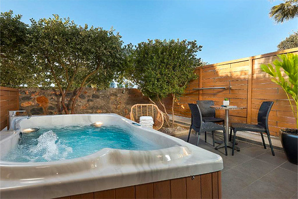 Image 8 du séjour Hôtel Adult Only - Enorme Infinity Beach **** à Heraklion, Crète