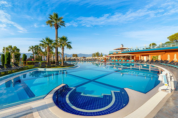 Hôtel Liberty Kusadasi *****
