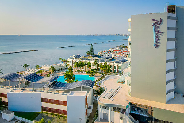 Image 1 du séjour Hôtel Radisson Beach Resort ***** à Larnaca, Chypre