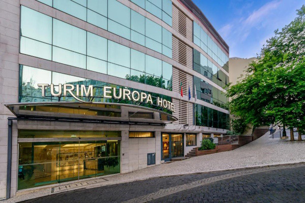 Hôtel 4* + Billet au match - Sporting CP **** - 10