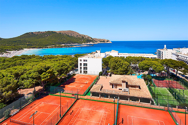 Hôtel S'entrador Playa ****