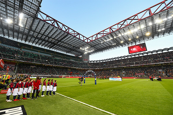 Hôtel 4* + Billet au match - Club AC Milan **** - 2