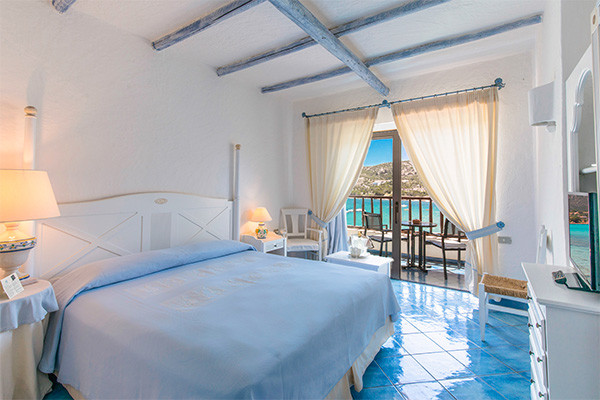 Hôtel Club Hôtel Baja Sardinia **** - 4