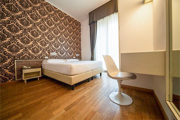 Hôtel 4* Rimini + Billet MotoGP Grand Prix de Saint Marin **** - 10