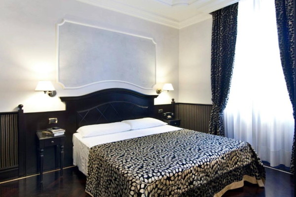 Hôtel 4* + Billet au match - Club As Roma **** - 5
