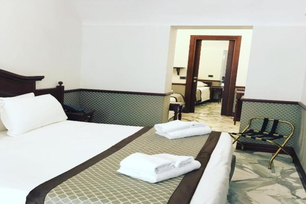 Hôtel 4* + Billet au match - Club Lazio Rome **** - 6