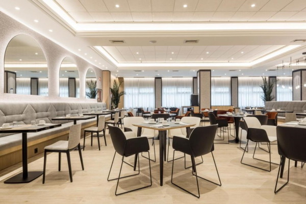 Hôtel 4* + Billet au match - Club Real Bétis **** - 12