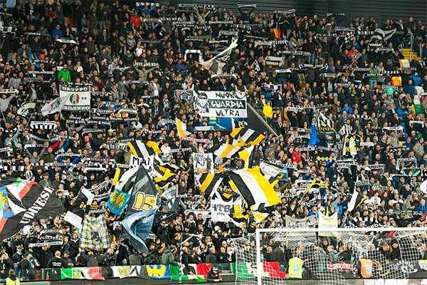 Hôtel 4* + Billet au match - Club Juventus **** - 6