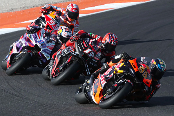 Hôtel 3* + Billet MotoGP - Grand Prix de Valence *** - 3